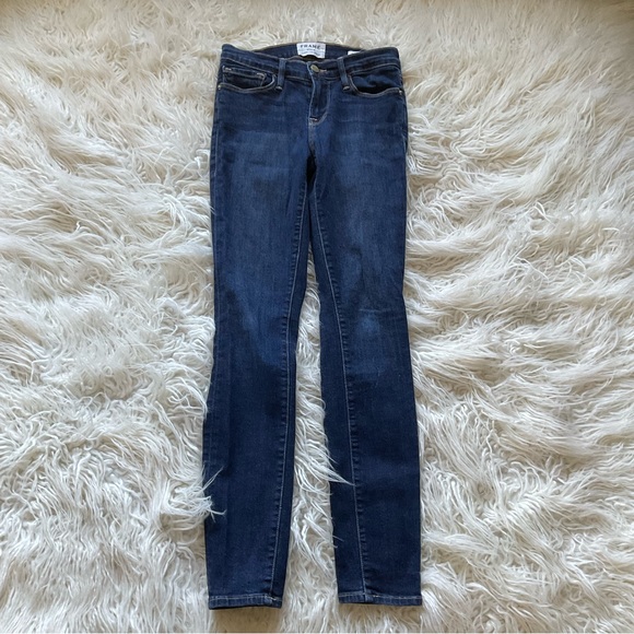 Frame Le Skinny de Jeanne in Queens‎ Way - Picture 1 of 4